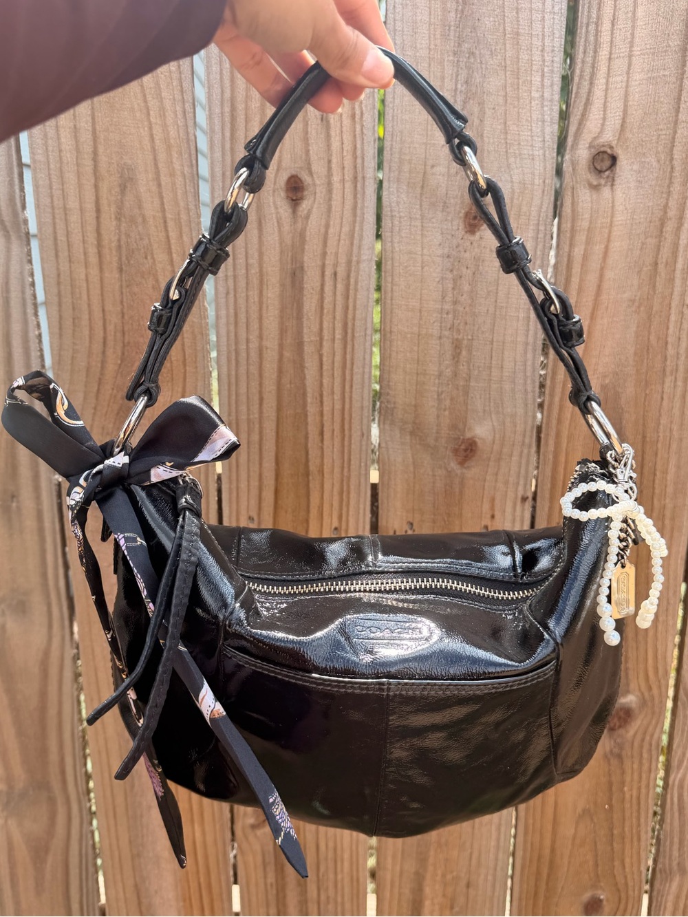 Vintage | Coach Soho Hobo Shoulder Bag Black Hardware & Tags
